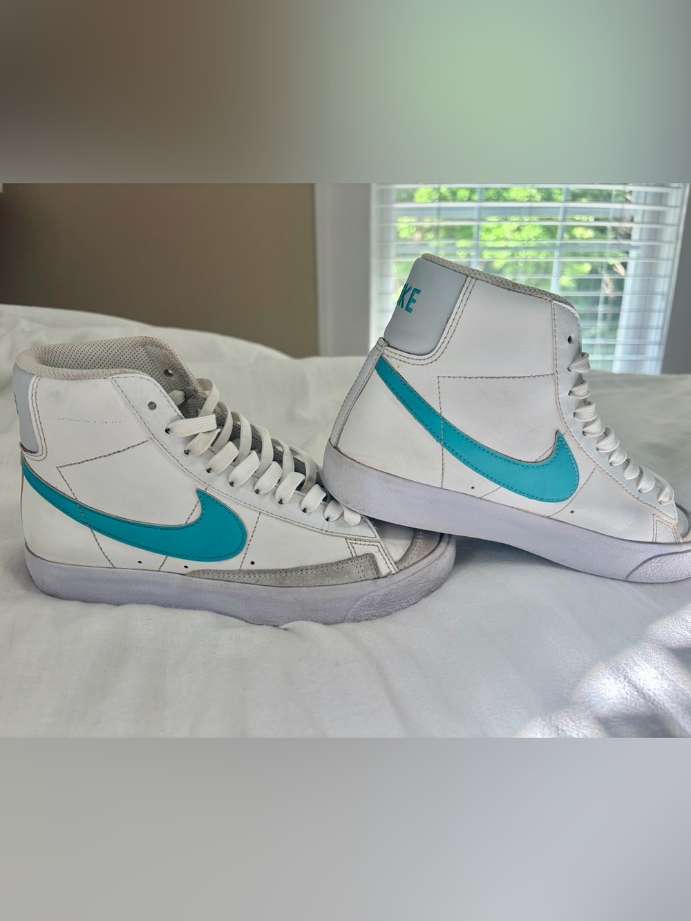Nike White High-Top Blazer 77